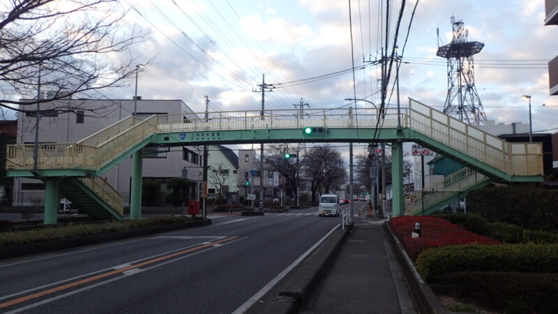 神奈川県厚木土木発注の上和田歩道橋が無事に竣工しました。